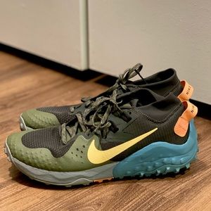 Nike trail runner shoes Men’s 8.